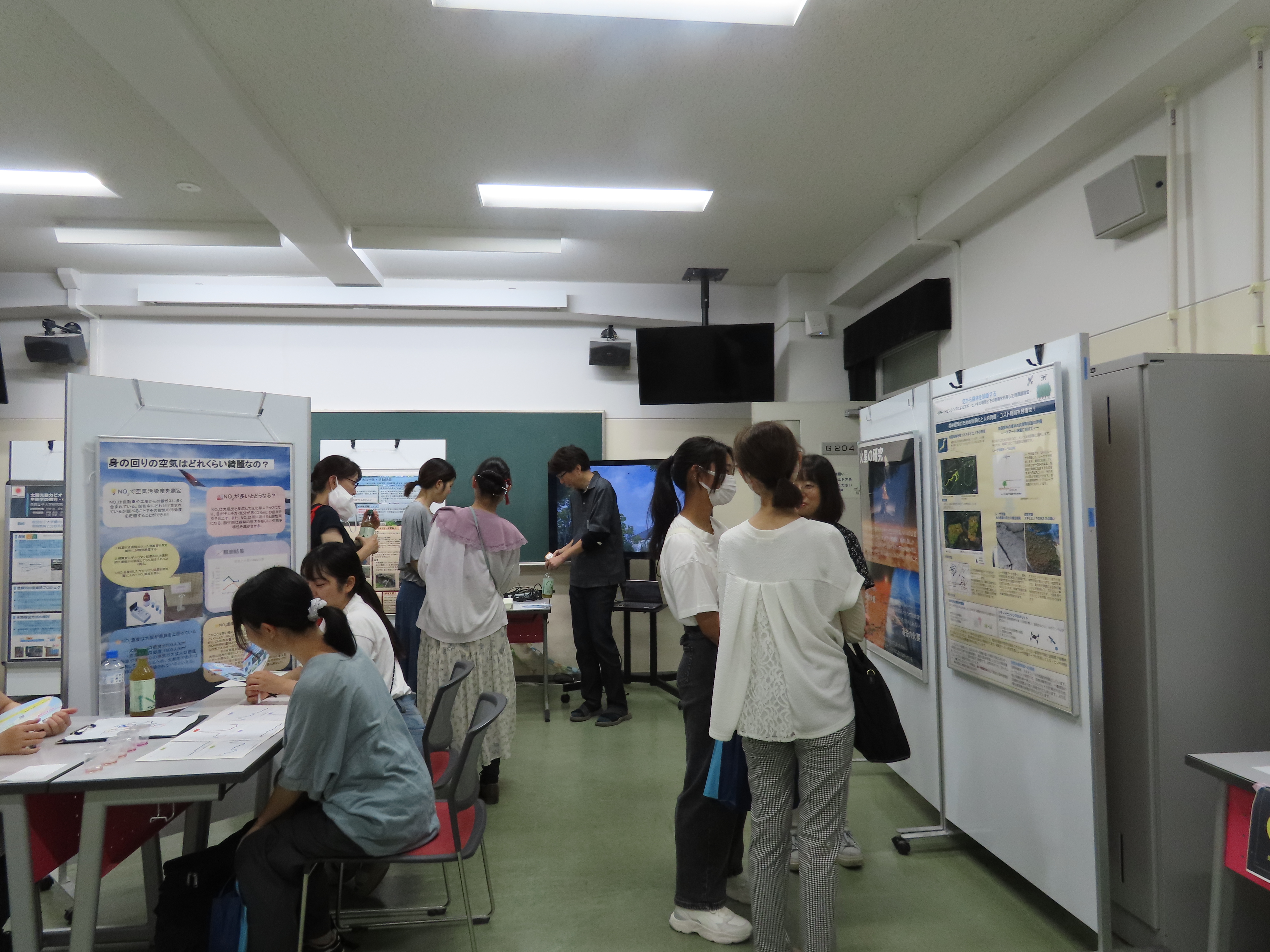 写真：理学部展示