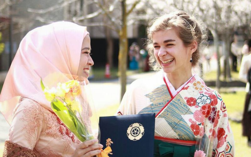 写真：42号表紙